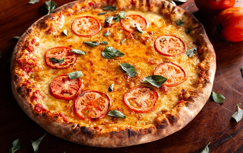 Dewey's pizza solo combo meal